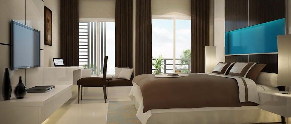 Готель Tuana Blue Sky Patong Екстер'єр фото