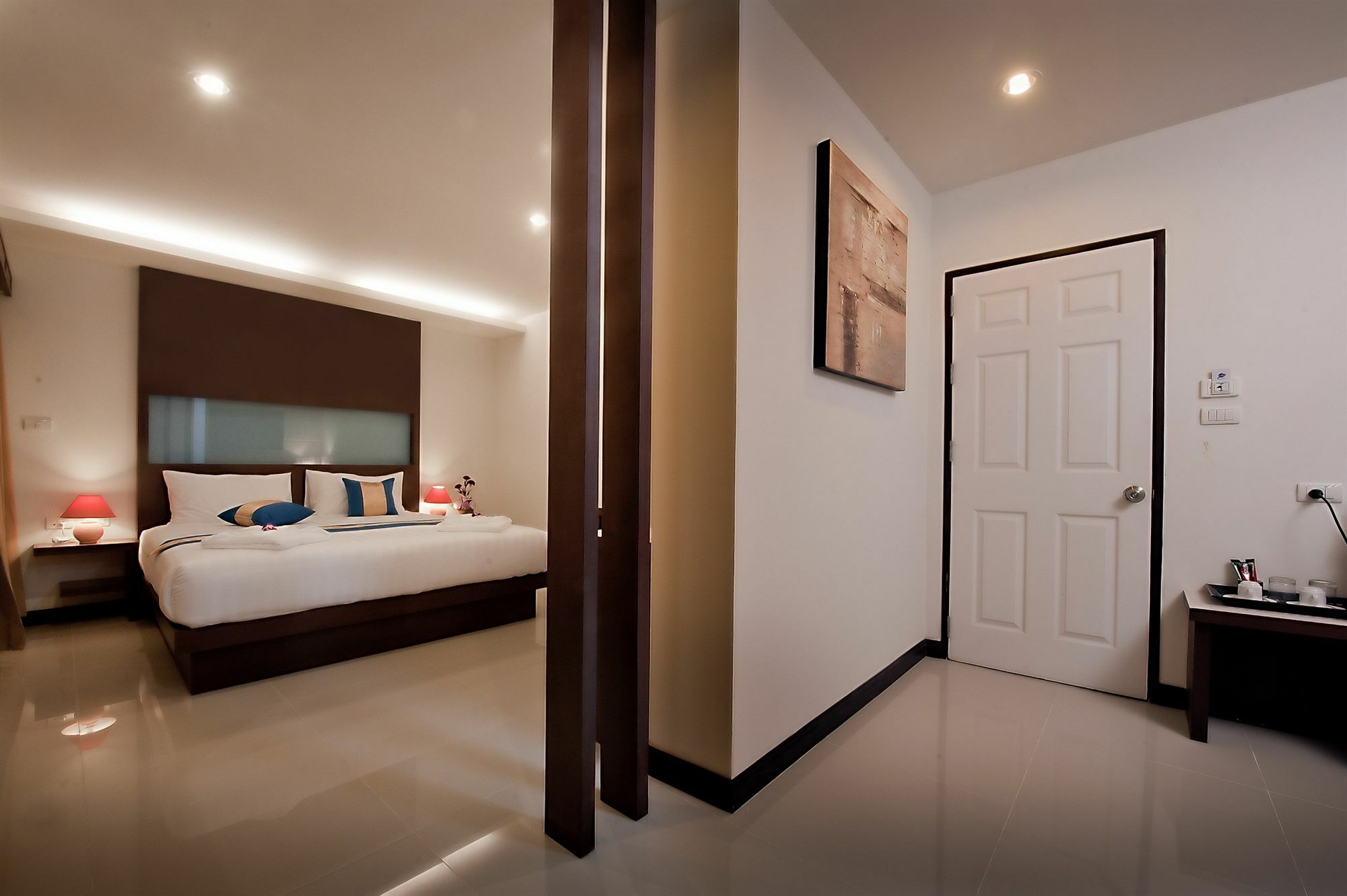 Готель Tuana Blue Sky Patong Екстер'єр фото