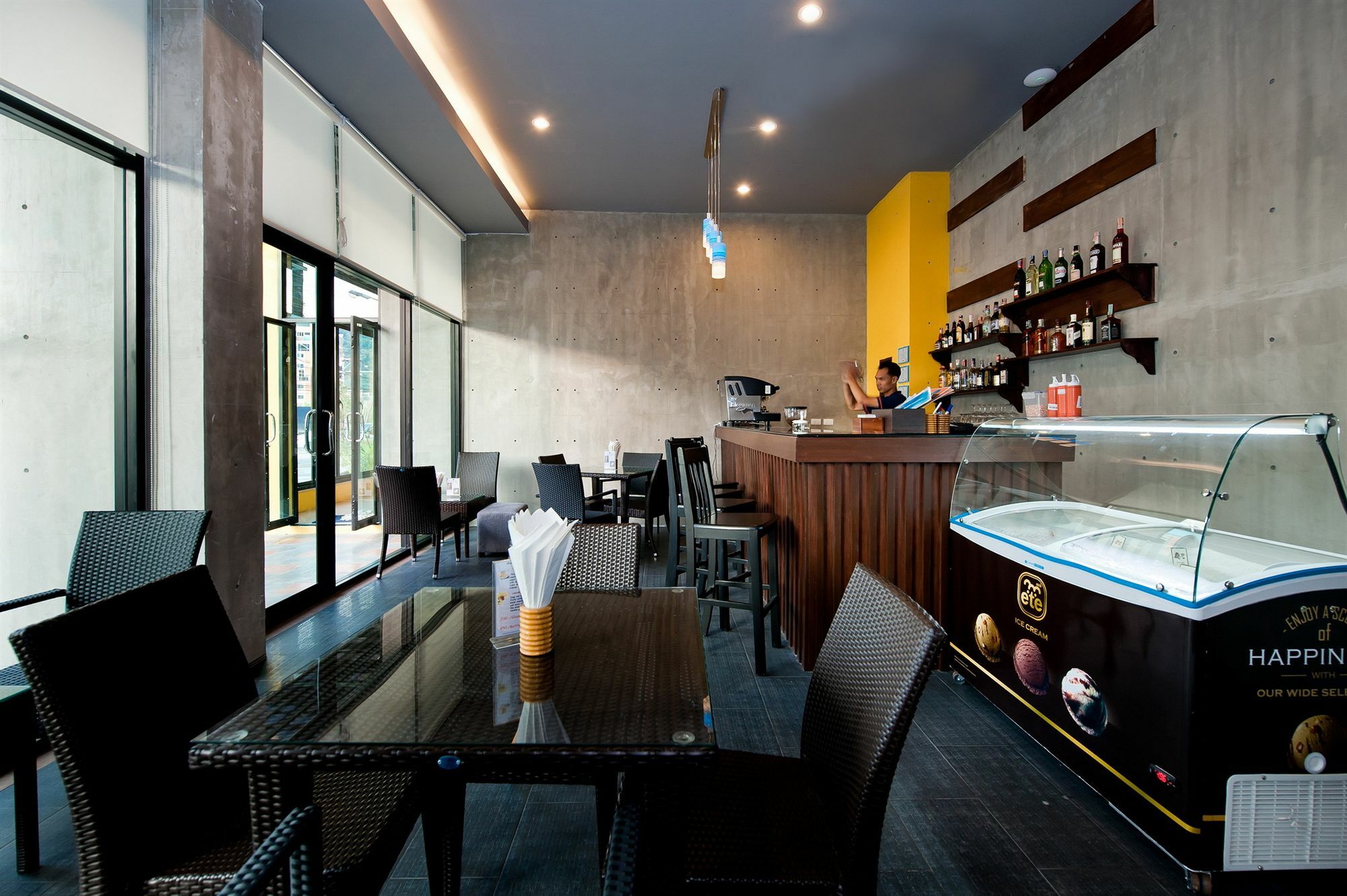 Готель Tuana Blue Sky Patong Екстер'єр фото